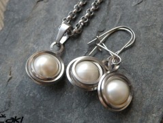 Nerezový přívěšek s larimarem