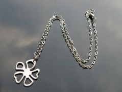 Nerezový přívěšek s larimarem