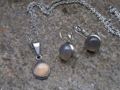 Nerezový přívěšek s larimarem