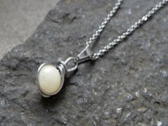 Nerezový přívěšek s larimarem