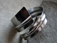 Nerezový přívěšek s larimarem