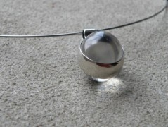 Nerezový přívěšek s larimarem