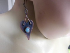 Nerezový přívěšek s larimarem