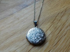 Nerezový přívěšek s larimarem