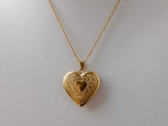 Náhrdelník- nerezová kulička