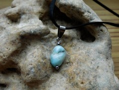 Nerezový přívěšek s larimarem