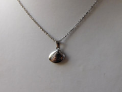 Nerezový přívěšek s larimarem