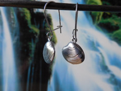 Nerezový přívěšek s larimarem