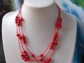 Náhrdelník do červena na krátko