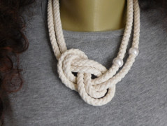 Nerezový přívěšek s larimarem