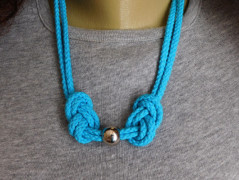 Nerezový přívěšek s larimarem