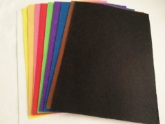 Dřevěné korálky 8 mm (20ks)