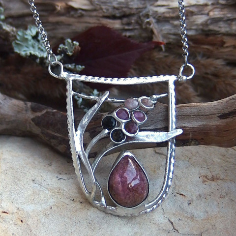 Rubinia Dulcis - rubín, turmalín náhrdelník přívěsek tiffany cínování cínový 