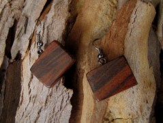 Dřevěný šperk - kruh