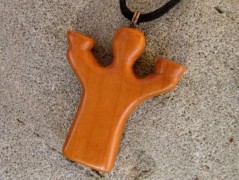 Dřevěný šperk - kruh