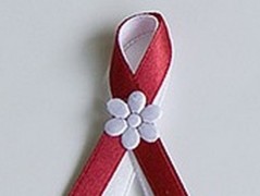 Světle fialové svatební vývazky