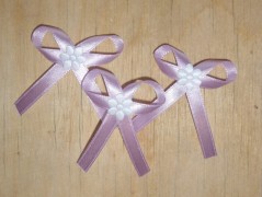 Světle fialové svatební vývazky