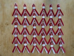 Světle fialové svatební vývazky