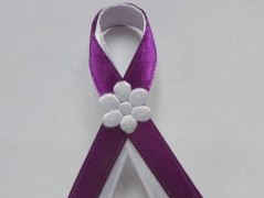 Světle fialové svatební vývazky