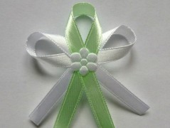 Světle fialové svatební vývazky