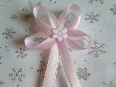 Světle fialové svatební vývazky