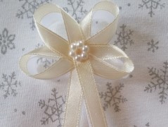 Světle fialové svatební vývazky