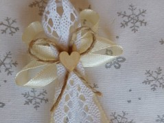 Světle fialové svatební vývazky