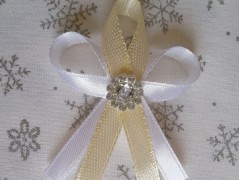 Světle fialové svatební vývazky