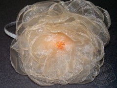 Srdíčko s bílou mašlí