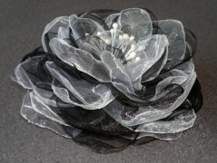 Srdíčko s bílou mašlí