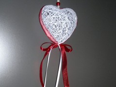 Srdíčko s bílou mašlí