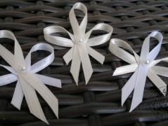 Srdíčko s bílou mašlí