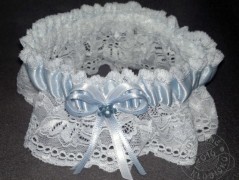 Srdíčko s bílou mašlí