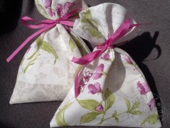 Srdíčko s bílou mašlí