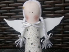 Srdíčko s bílou mašlí