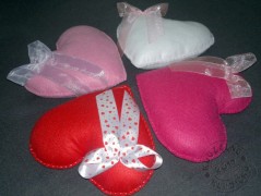 Srdíčko s bílou mašlí