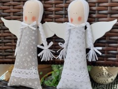 Srdíčko s bílou mašlí