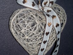Srdíčko s bílou mašlí
