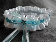 Srdíčko s bílou mašlí