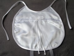 Srdíčko s bílou mašlí