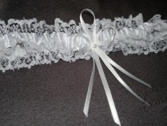 Srdíčko s bílou mašlí