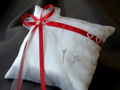 Srdíčko s bílou mašlí