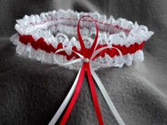 Srdíčko s bílou mašlí