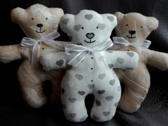 Srdíčko s bílou mašlí