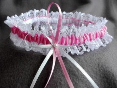 Srdíčko s bílou mašlí