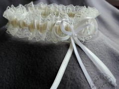 Srdíčko s bílou mašlí