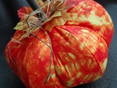 Srdíčko s bílou mašlí