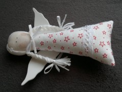 Srdíčko s bílou mašlí