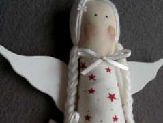 Srdíčko s bílou mašlí