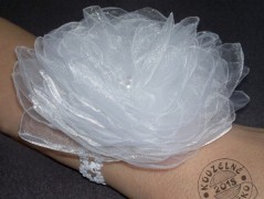 Srdíčko s bílou mašlí